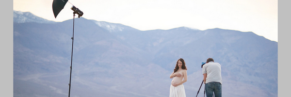 在死亡谷拍摄孕期照